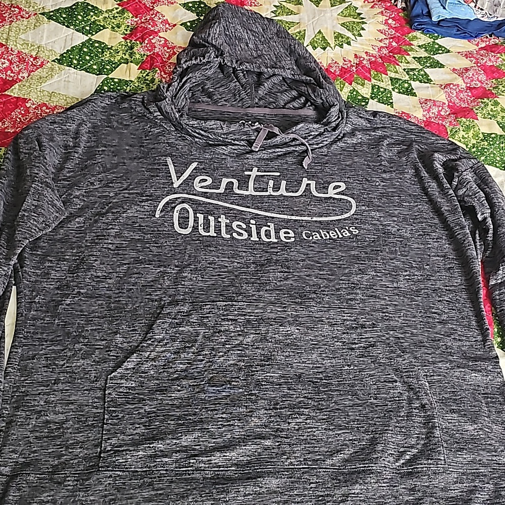 Light weight crowlneck hoodie
